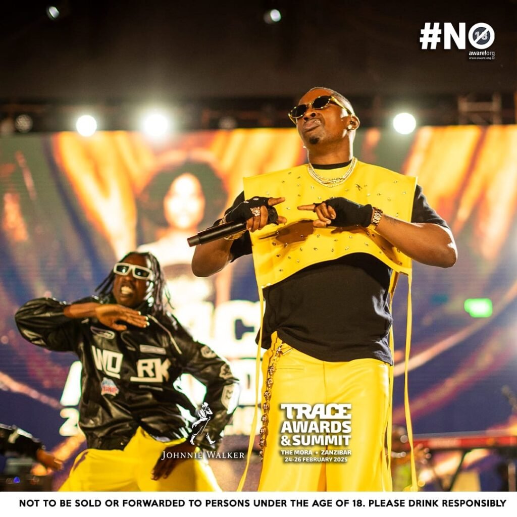 Johnnie Walker célèbre les étoiles montantes de la musique africaine aux TRACE Awards 2025 26 1ac3979d eb60 4de8 8ad9 21ff47367f00 1