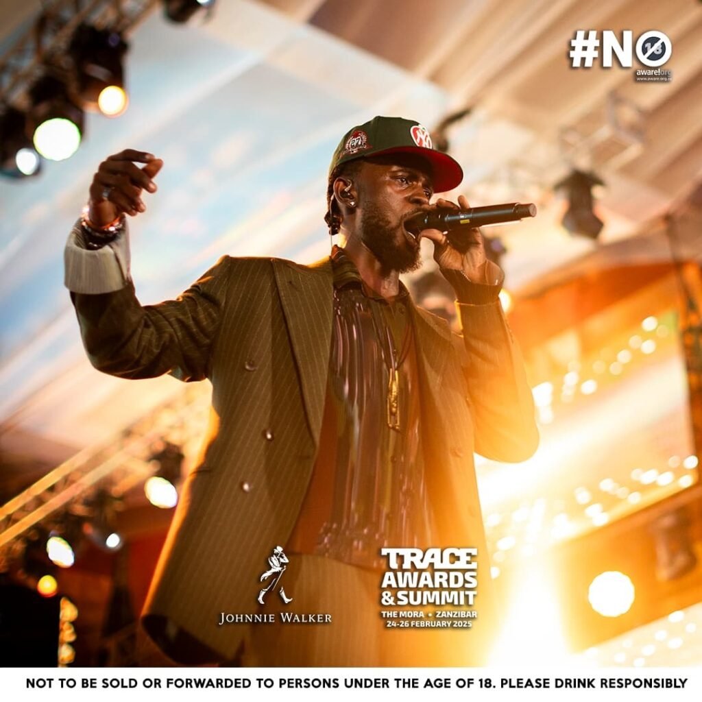 Johnnie Walker célèbre les étoiles montantes de la musique africaine aux TRACE Awards 2025 21 248c8895 6205 40ea baec 06adcea618b7 1