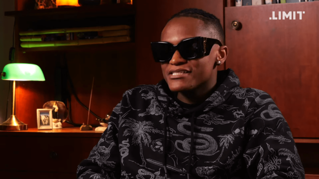 Innoss’B tease son retour : Un nouveau hit en préparation ? 19 LE SENS DE LA REUSSITE DANS UN MONDE INCERTAIN INNOSSB LIMIT Badinfluence 0 11 screenshot 1