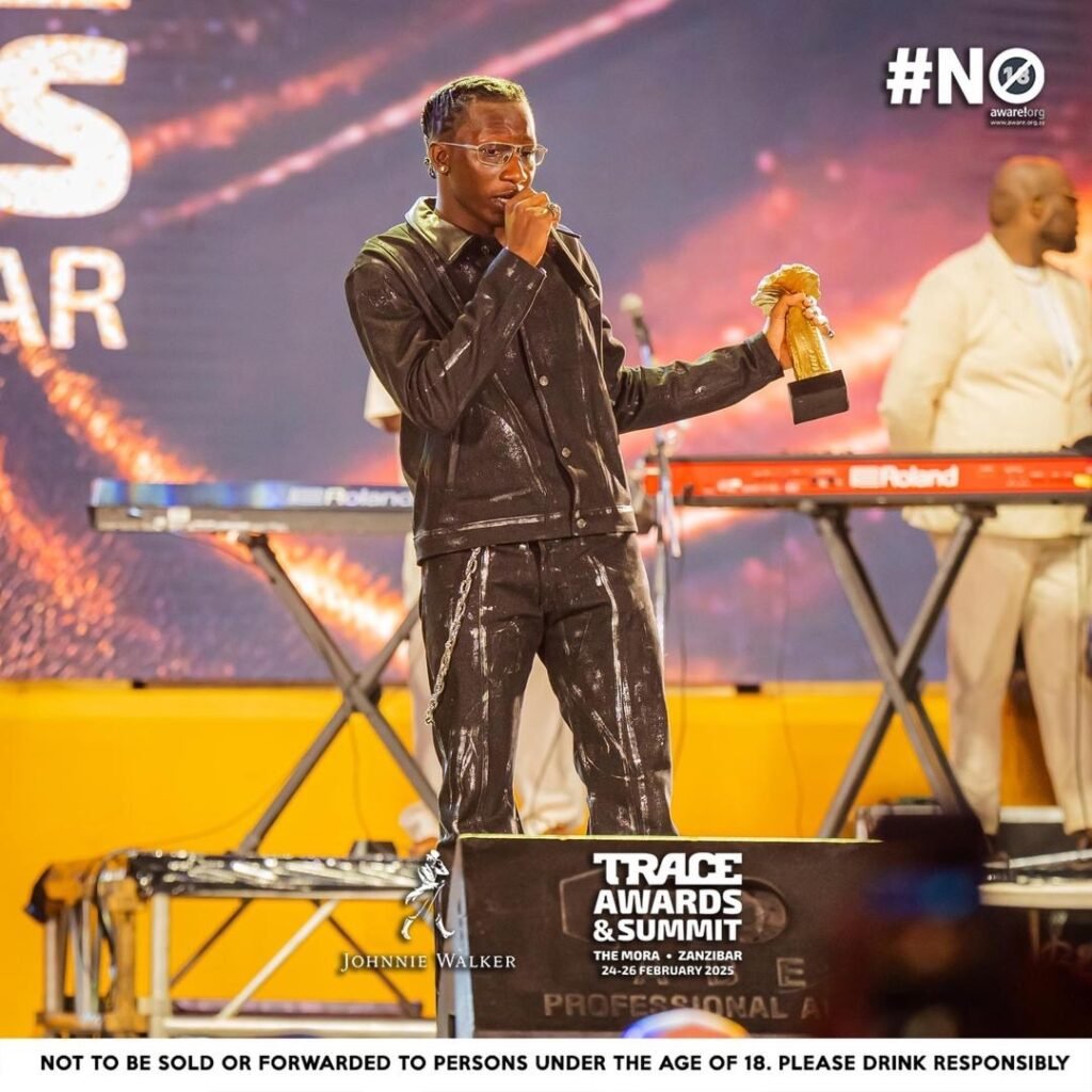 Johnnie Walker célèbre les étoiles montantes de la musique africaine aux TRACE Awards 2025 20 e8cfe8a4 3179 4d50 9b99 d0a614bb99a0 1 1