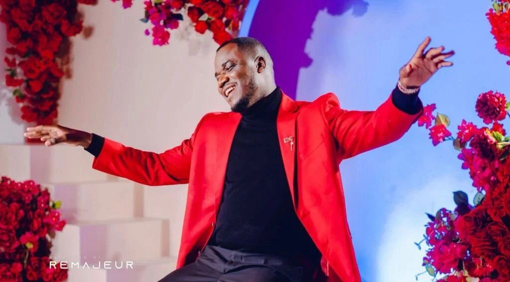 Michel Bakenda annonce un concert au Stade des Martyrs en 2026 19 image 72
